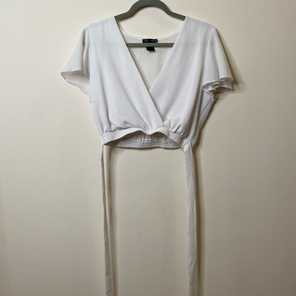 AQUA cropped white blouse with tie
